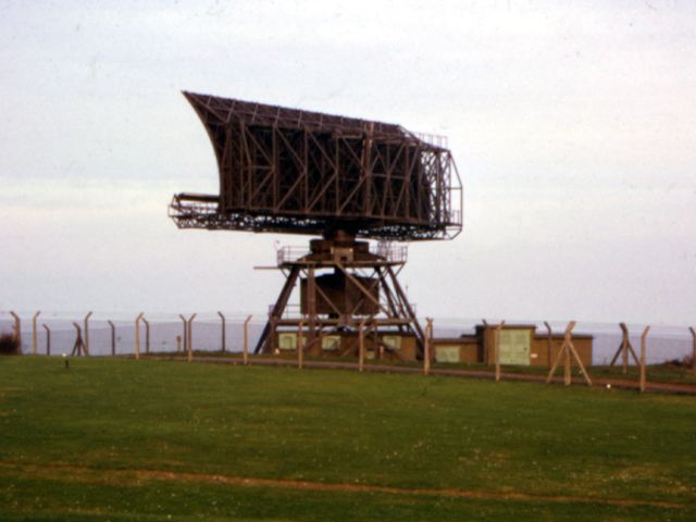 Decca Radar Type 80